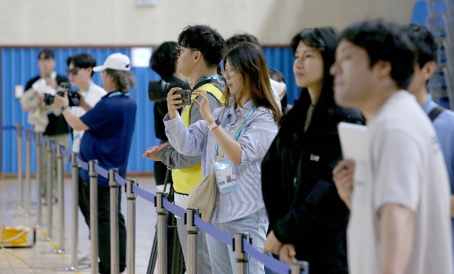 5월 15일 슐런 개인전